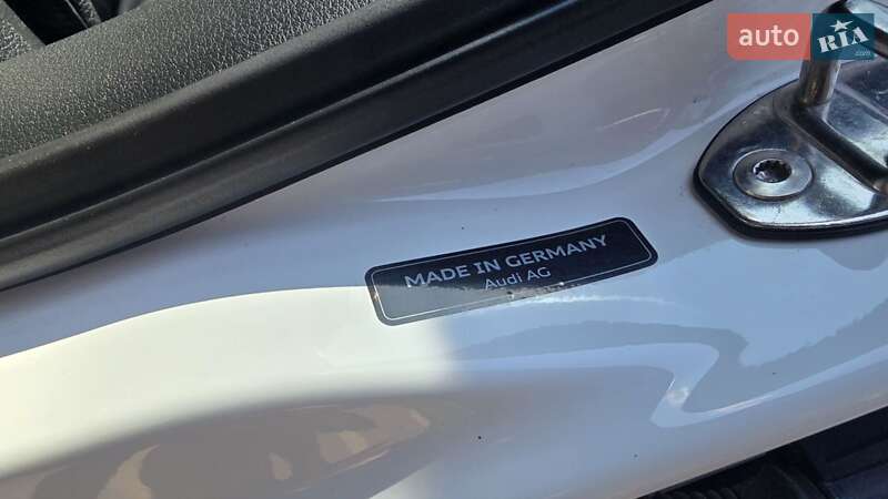 Хэтчбек Audi A3 2015 в Киеве