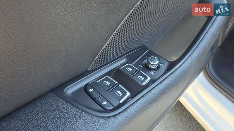 Хэтчбек Audi A3 2015 в Киеве