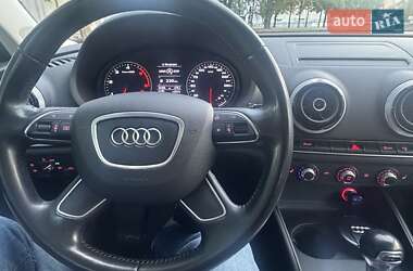 Седан Audi A3 2016 в 