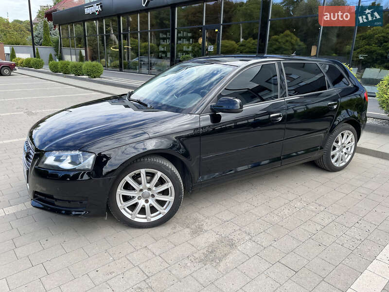 Хетчбек Audi A3 2012 в Ужгороді