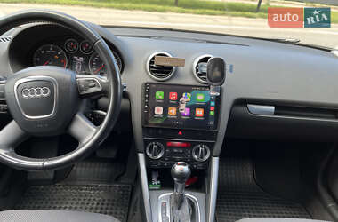 Хэтчбек Audi A3 2012 в 