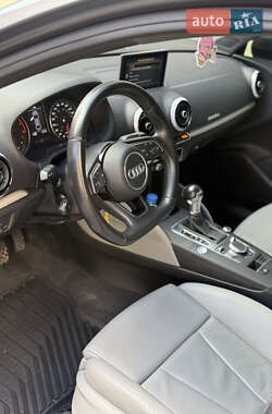 Седан Audi A3 2017 в 
