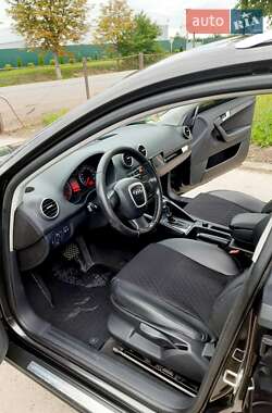 Хетчбек Audi A3 2005 в 