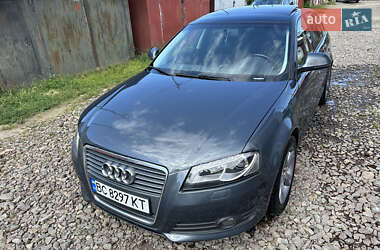Хэтчбек Audi A3 2009 в 