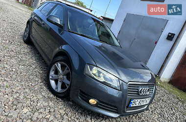 Хэтчбек Audi A3 2009 в 