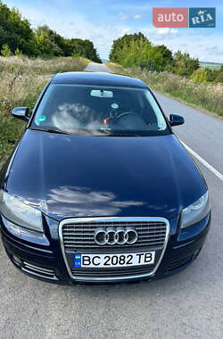 Хэтчбек Audi A3 2006 в 