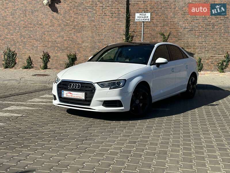 Седан Audi A3 2017 в Одесі