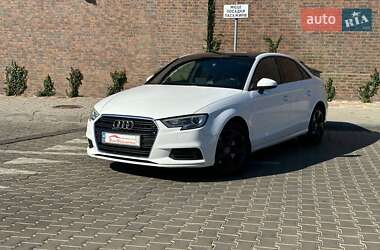 Седан Audi A3 2017 в 