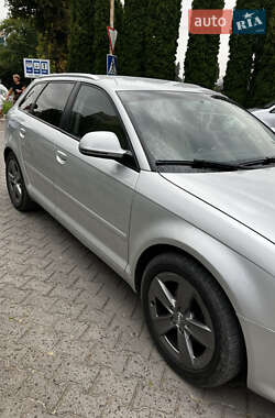 Хэтчбек Audi A3 2008 в 
