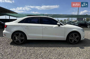 Седан Audi A3 2015 в 