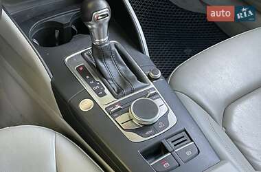 Седан Audi A3 2015 в 