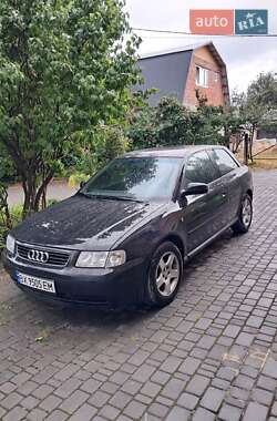 Хэтчбек Audi A3 1997 в 