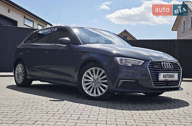 Хэтчбек Audi A3 2017 в 