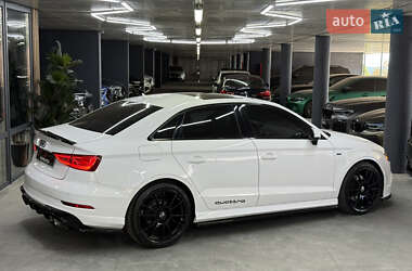 Седан Audi A3 2016 в 