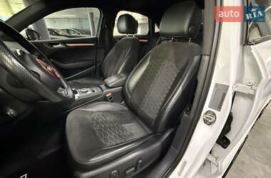 Седан Audi A3 2016 в 