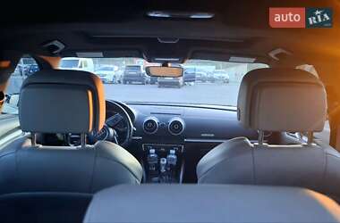 Хэтчбек Audi A3 2016 в 