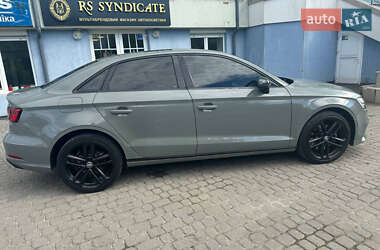 Седан Audi A3 2020 в 