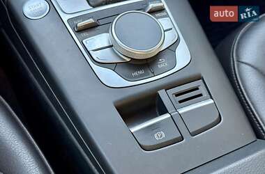 Хэтчбек Audi A3 2015 в 