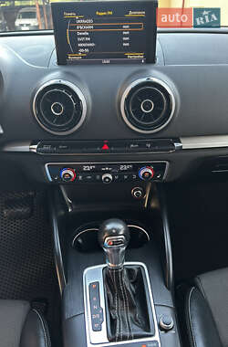 Седан Audi A3 2014 в 