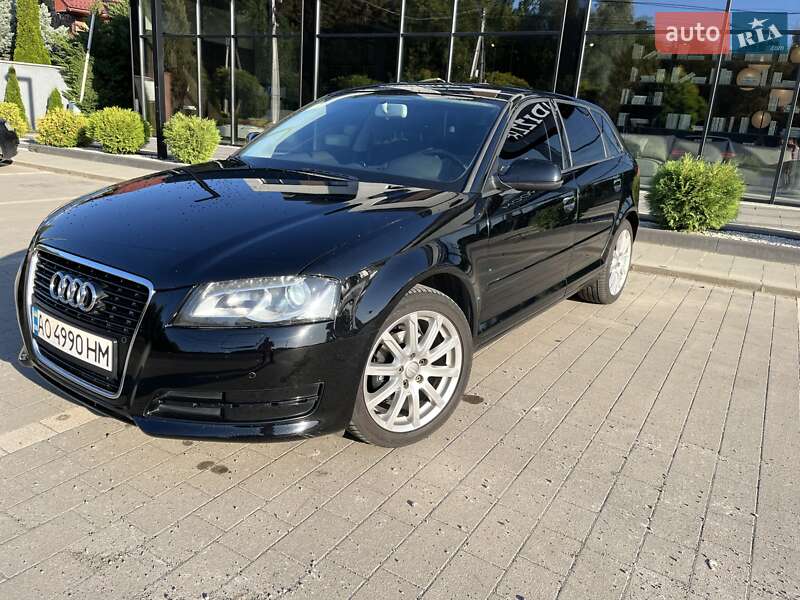 Хетчбек Audi A3 2012 в Ужгороді