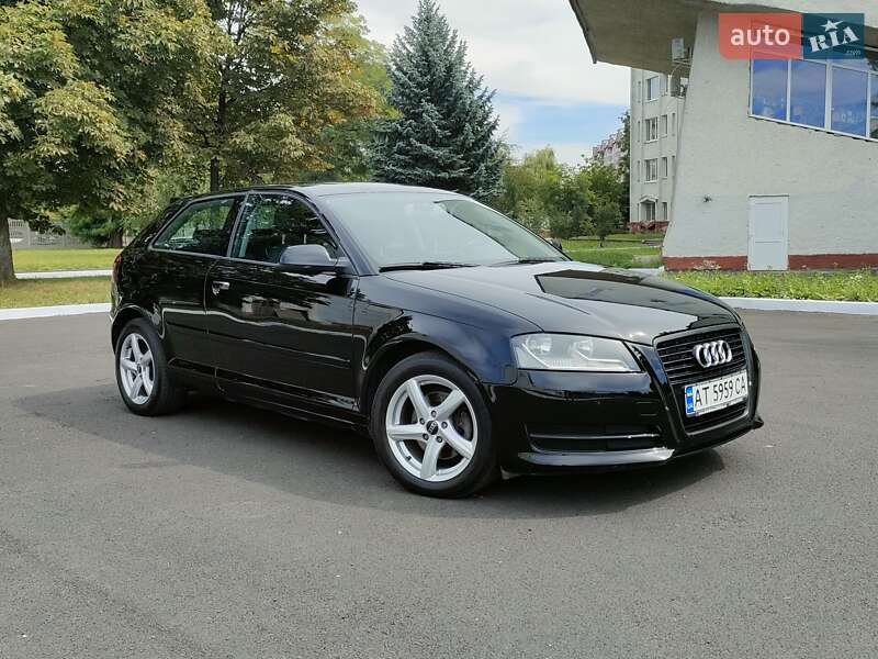 Хэтчбек Audi A3 2010 в Ивано-Франковске
