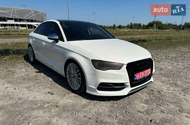 Седан Audi A3 2014 в Львові