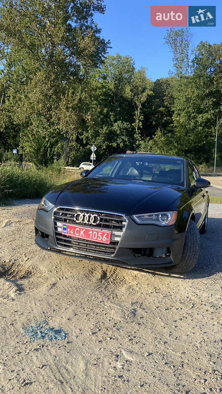 Седан Audi A3 2015 в 