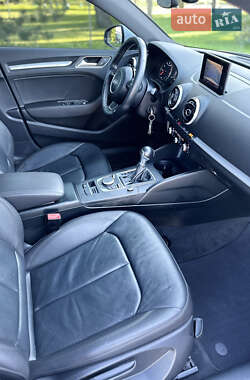 Седан Audi A3 2015 в 
