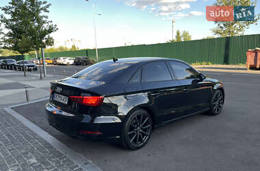Седан Audi A3 2014 в 