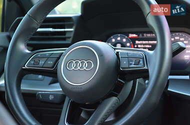 Седан Audi A3 2022 в 