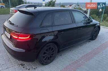 Хетчбек Audi A3 2014 в Золочеві