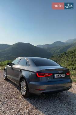 Седан Audi A3 2016 в 