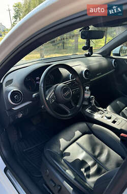 Седан Audi A3 2017 в 