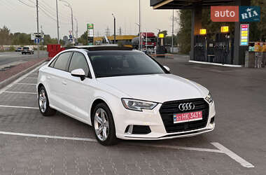 Седан Audi A3 2018 в 