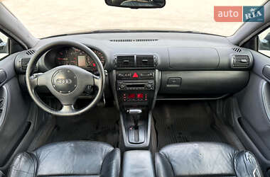 Хэтчбек Audi A3 1998 в 