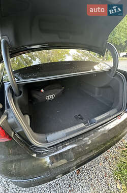 Седан Audi A3 2022 в 