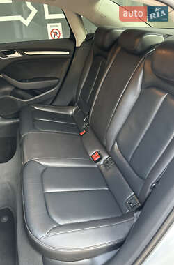 Седан Audi A3 2016 в 