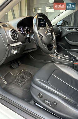 Седан Audi A3 2016 в 
