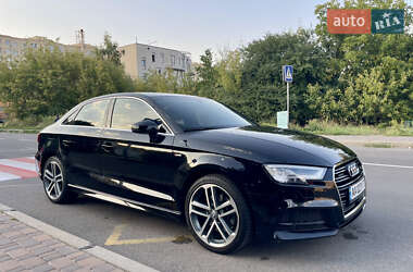Седан Audi A3 2017 в Києві