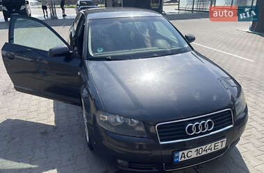 Хэтчбек Audi A3 2004 в Киеве