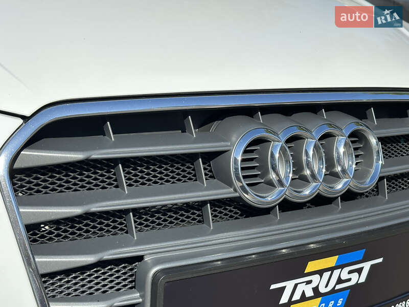 Хэтчбек Audi A3 2015 в Одессе