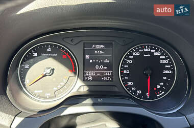 Хэтчбек Audi A3 2015 в 
