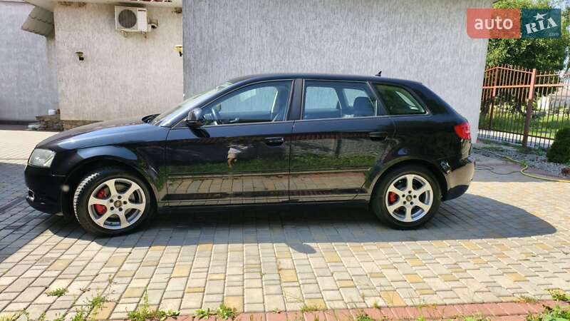 Хэтчбек Audi A3 2010 в Полтаве