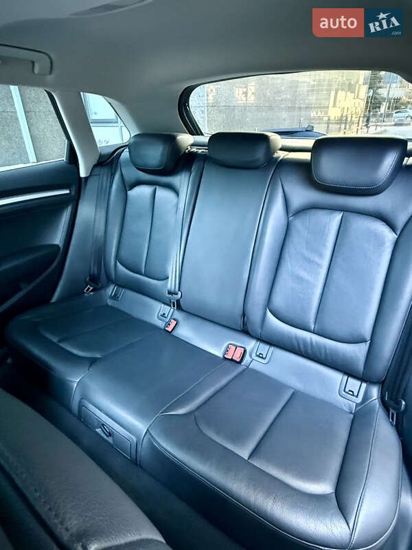 Хэтчбек Audi A3 2015 в Киеве