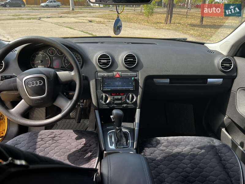 Хэтчбек Audi A3 2005 в Кривом Роге