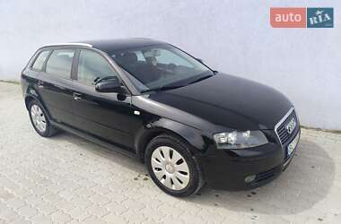 Хэтчбек Audi A3 2007 в 