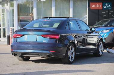 Седан Audi A3 2017 в 
