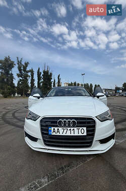 Седан Audi A3 2015 в 