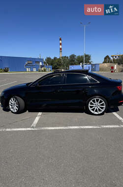 Седан Audi A3 2016 в 