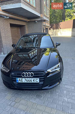Седан Audi A3 2016 в 